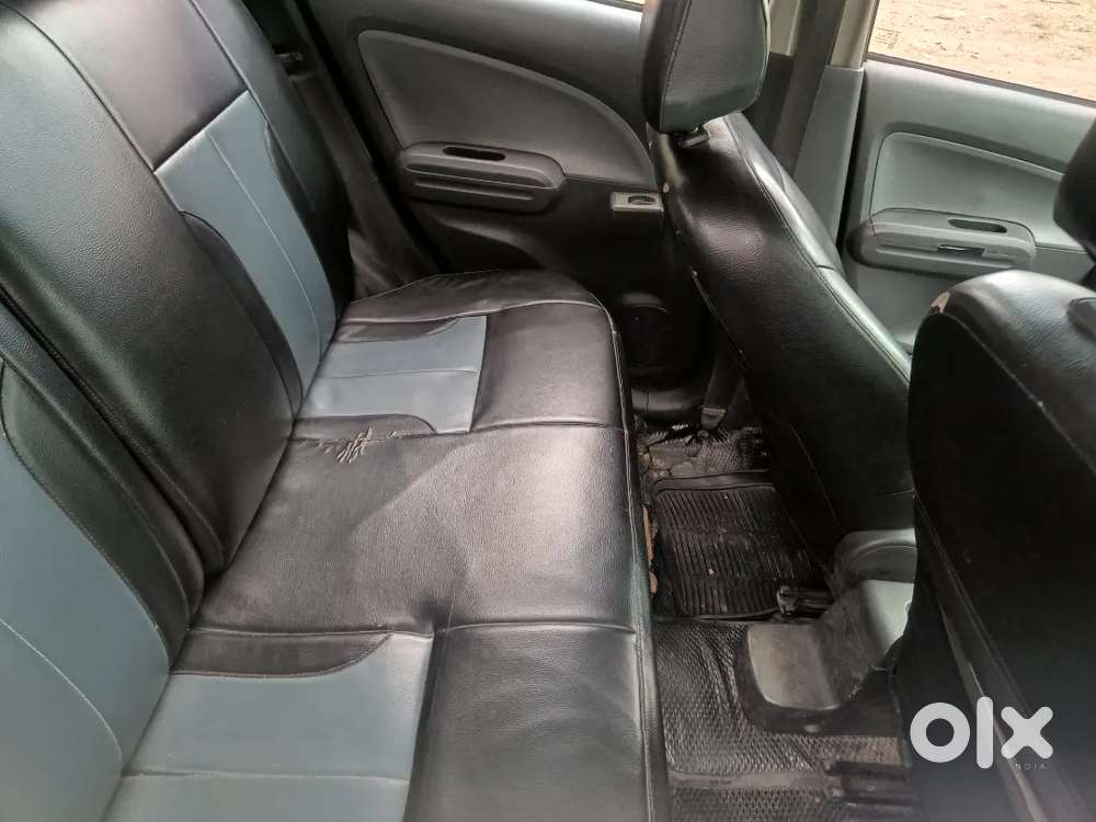 Maruti Suzuki Ritz Lxi 2012 Diesel Manual