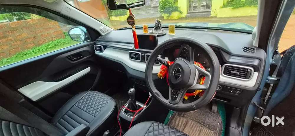 Tata Punch 2024 Accomplished Petrol Manual