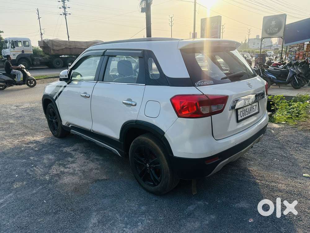 Maruti Suzuki Brezza Zdi+ Amt, 2019, Petrol