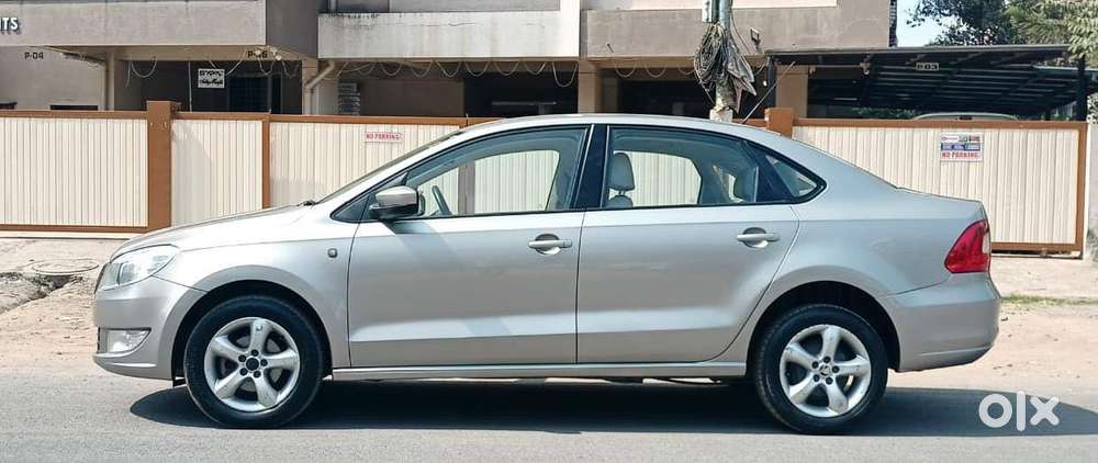 Skoda Rapid Ambition 1.6 Tdi Cr Manual Plus, 2014, Diesel