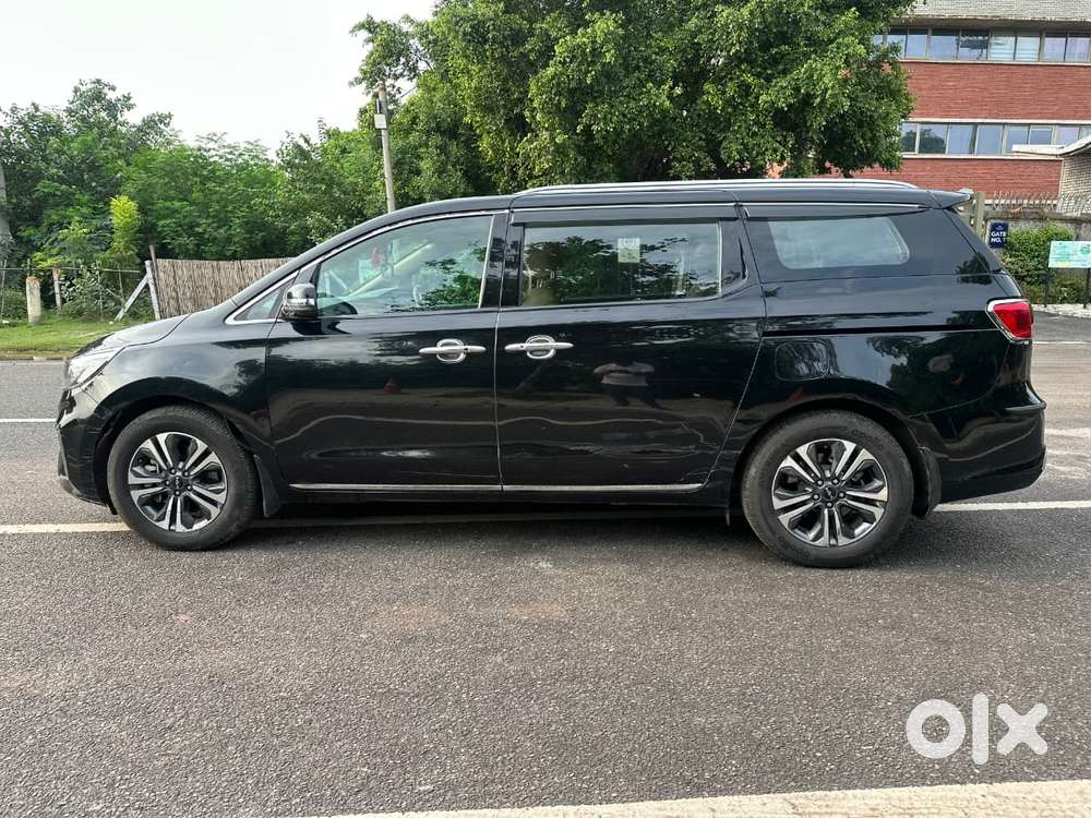 Kia Carnival Prestige, 2021, Diesel