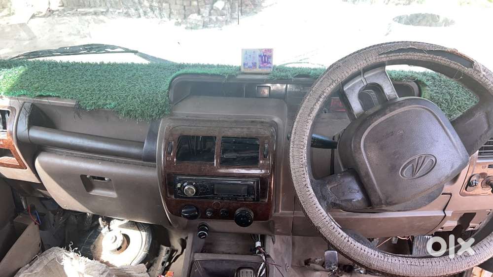 Mahindra Bolero Slx 2013