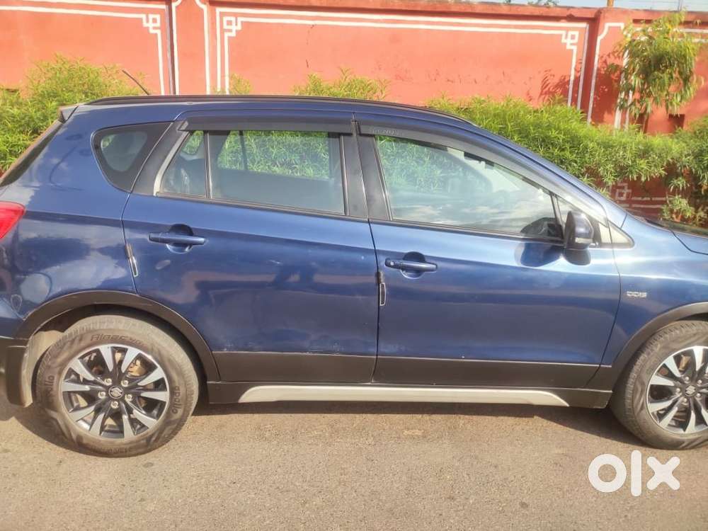 1st Owner Good Condition Officer Car