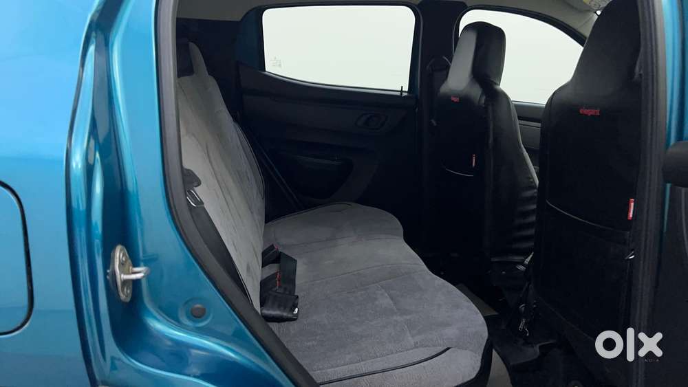 Renault Kwid 1.0 Rxt Amt, 2023, Petrol