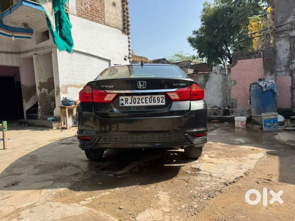 Honda City 2018 Petrol Well Maintained