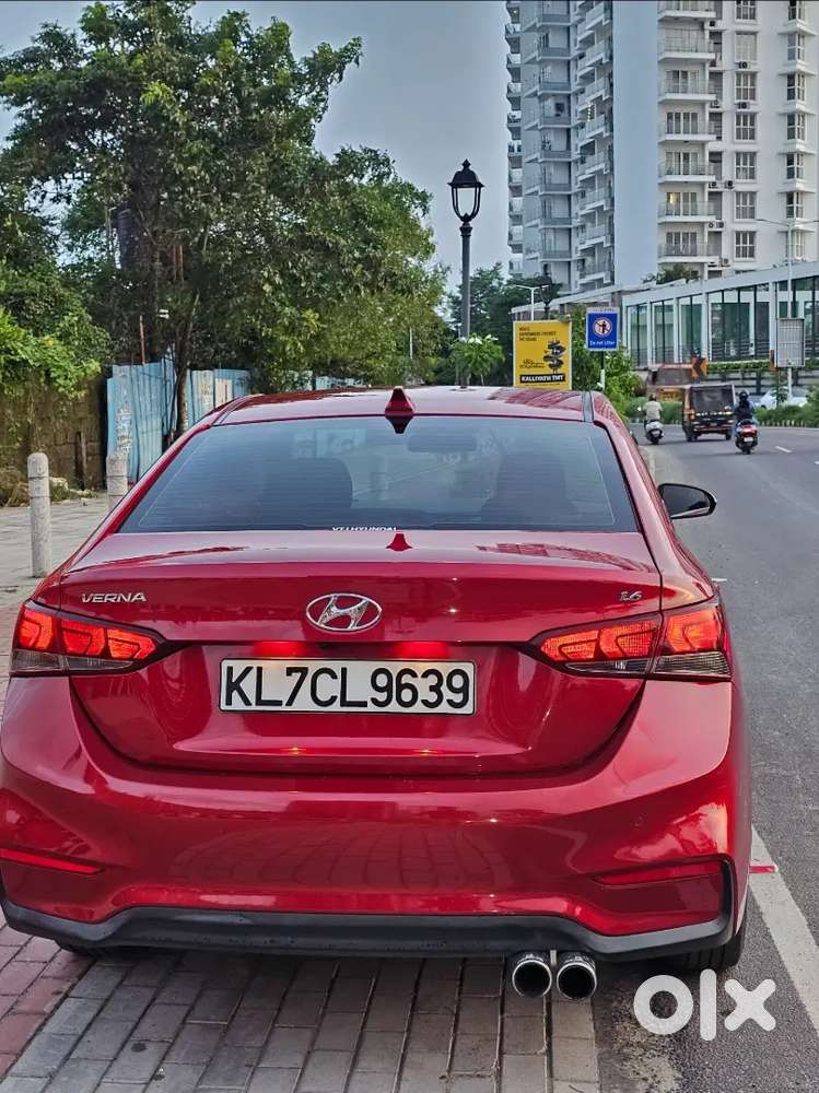 Hyundai Verna Petrol Automatic For Sale