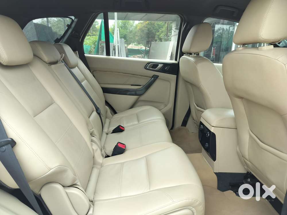 Ford Endeavour 2.2 Titanium At 4x2, 2016, Diesel