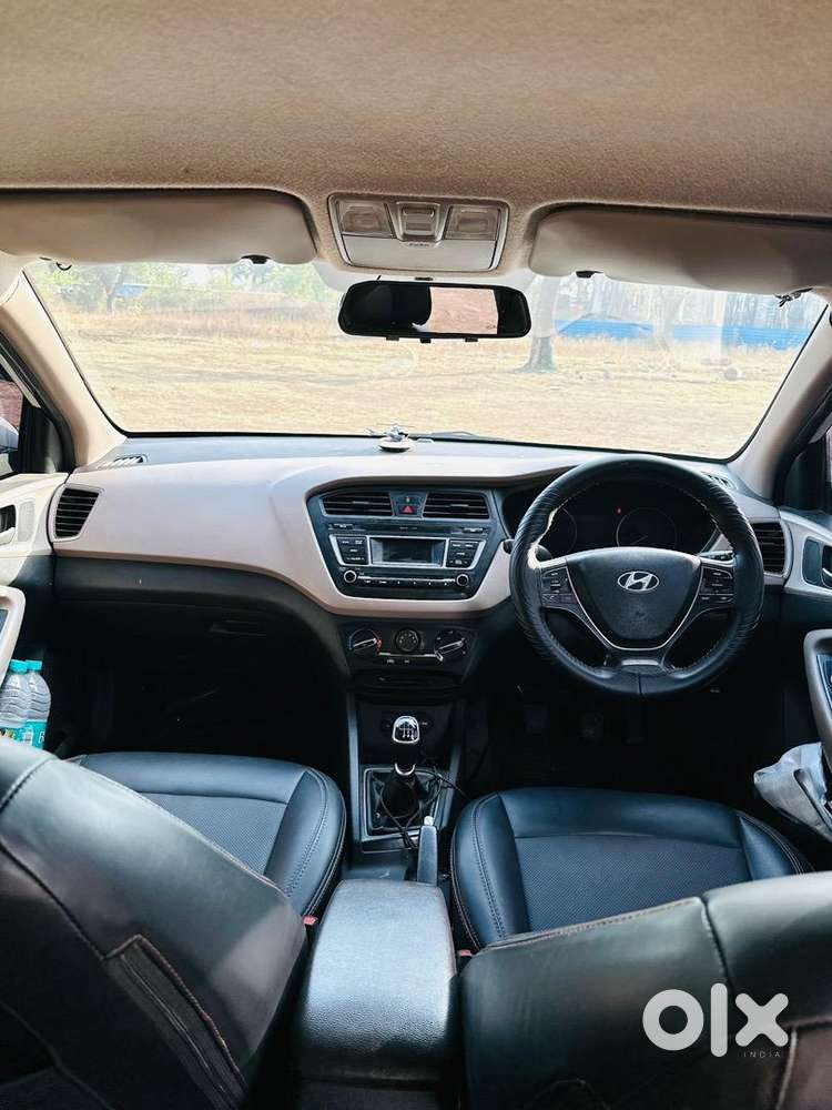 Hyundai Elite I20 2014 Diesel 120000 Km Driven