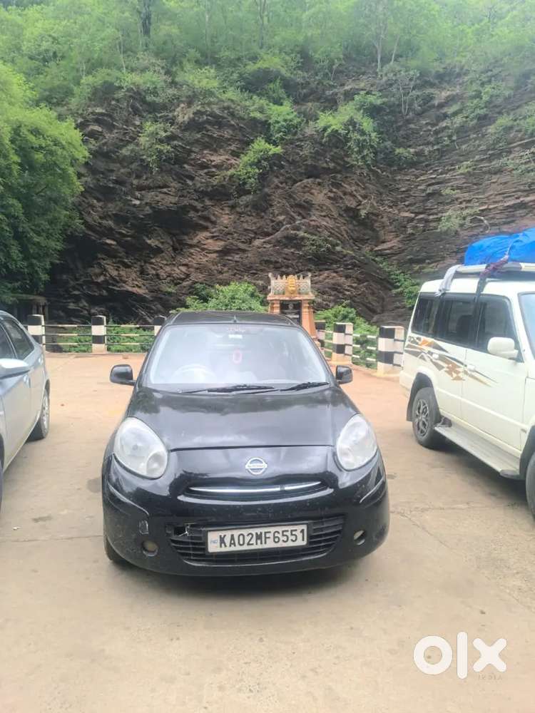 Nissan Micra Active 2011