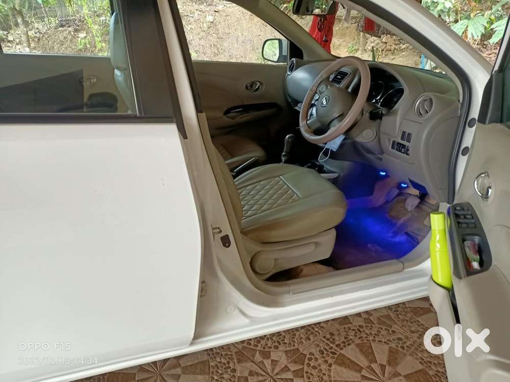 Nissan Sunny 2013 150000 Km Driven Front Glass Repalce