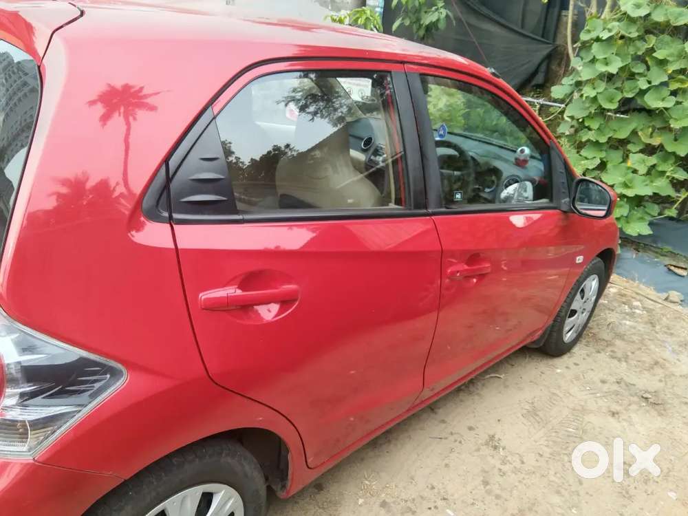 Honda Brio 2013 Petrol Well Maintained