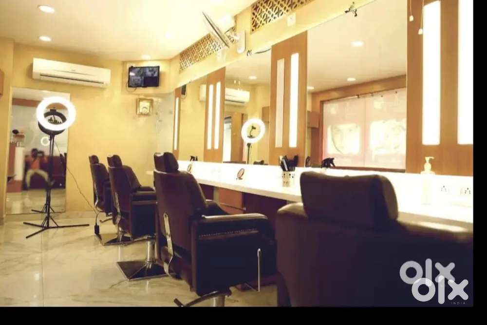 Good news for females beutey spa jobs available