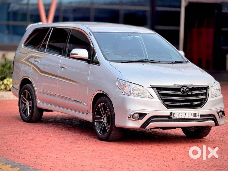 Toyota Innova 2.5 Vx 7 Str Bs-iii, 2013, Diesel