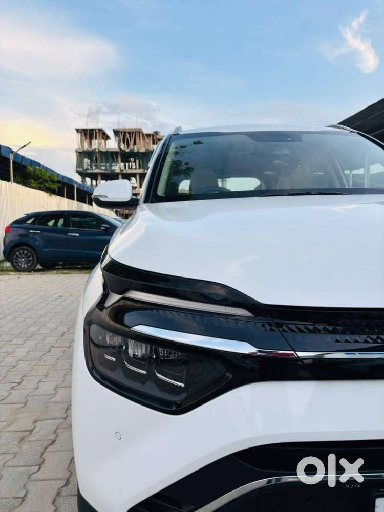 Kia Carens 1.4 Luxury Plus 6 Str, 2023, Petrol