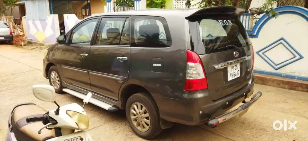 Toyota Innova Diesel 2012
