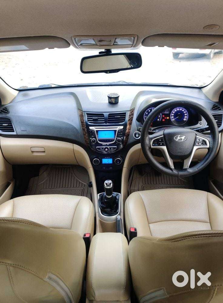 Hyundai Verna Fluidic 1.6 Vtvt Sx Opt, 2013, Petrol