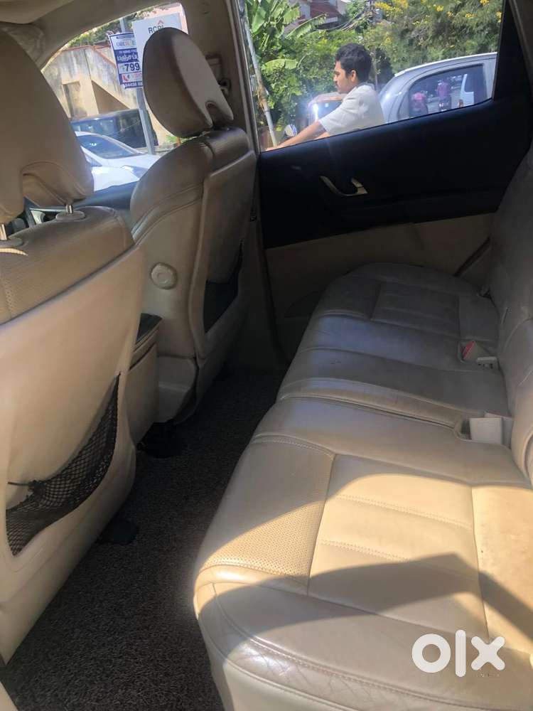 Mahindra Xuv500 W10 At, 2016, Diesel