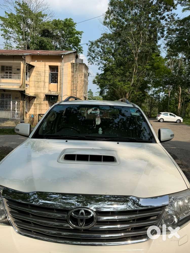 Toyota Fortuner Diesel 2012