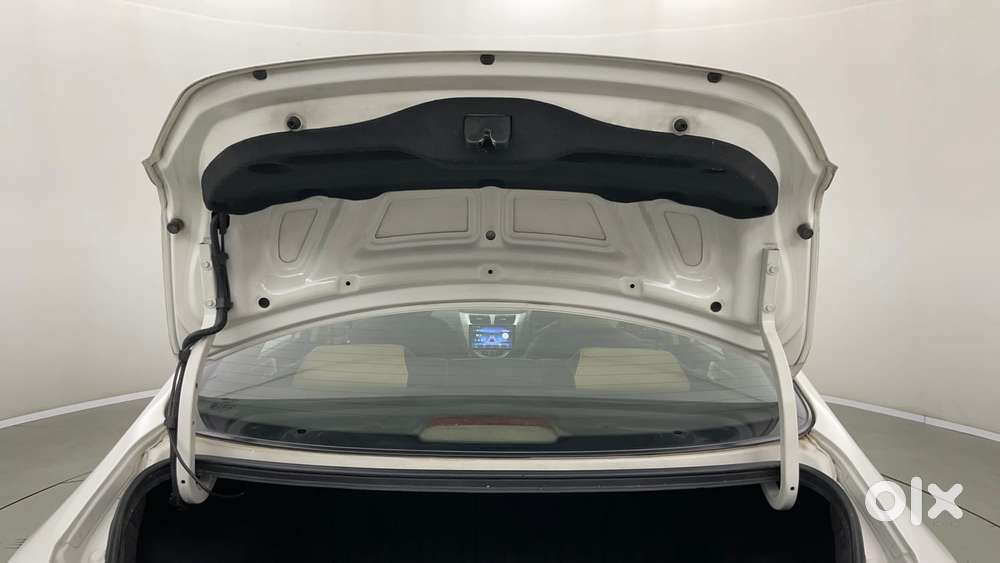 Hyundai Verna 1.6 Sx Vtvt, 2016, Petrol