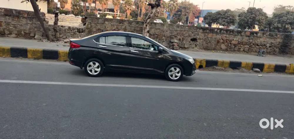 Honda City Zx 2015 Cng & Hybrids 85000 Km Driven