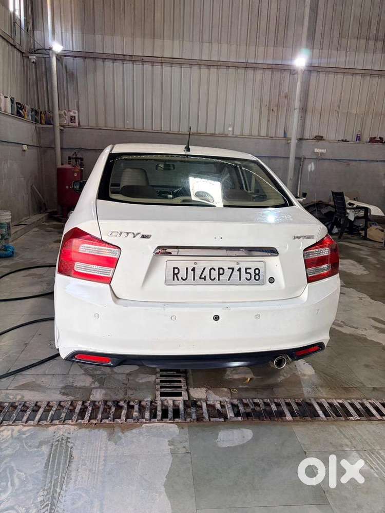 Honda City V Mt 2012 Top Model