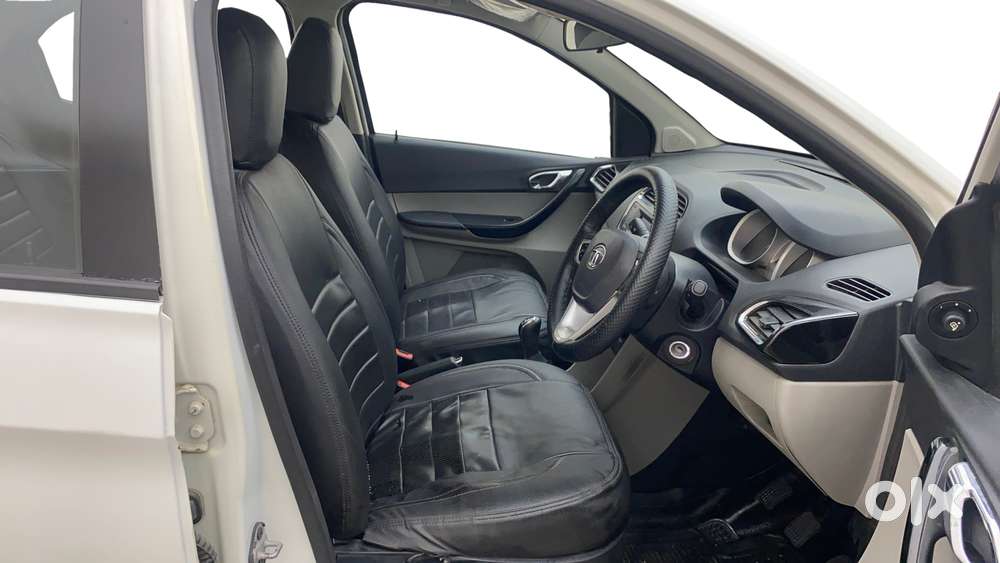 Tata Tiago 1.2 Revotron Xz, 2017, Petrol