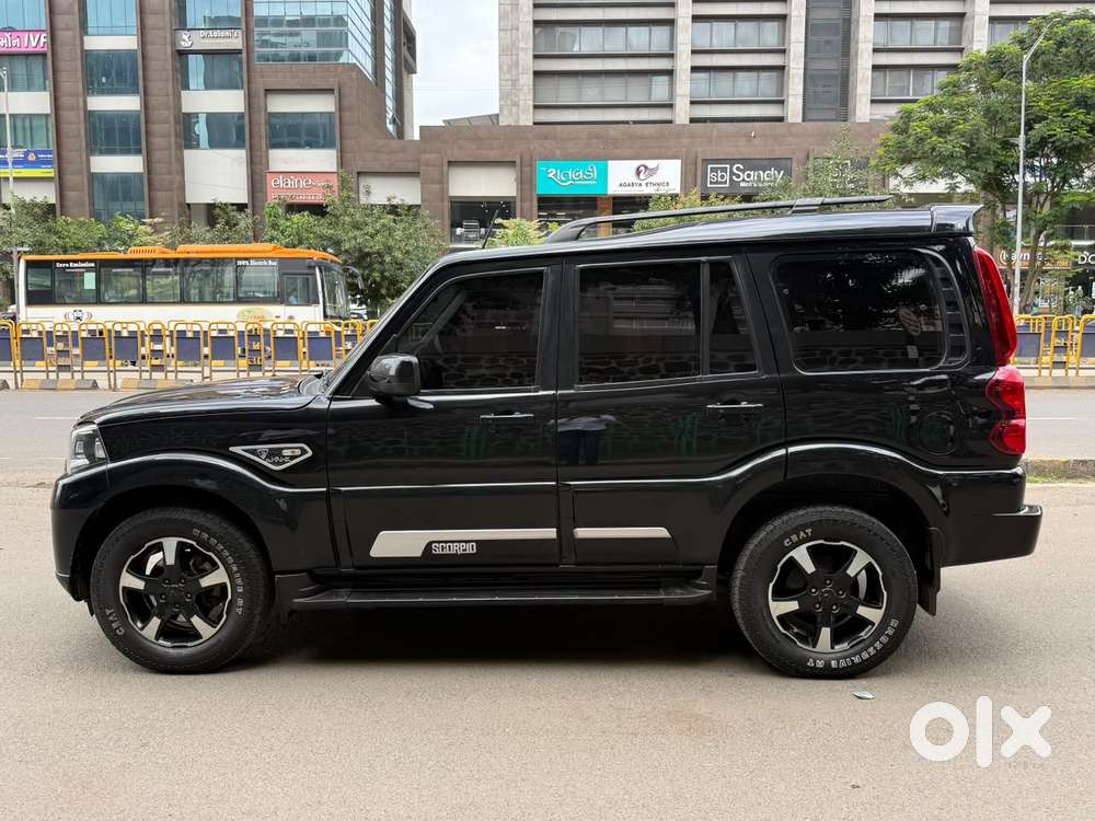 Mahindra Scorpio Classic 2.2 S 11 Mt 7 Str, 2022, Diesel