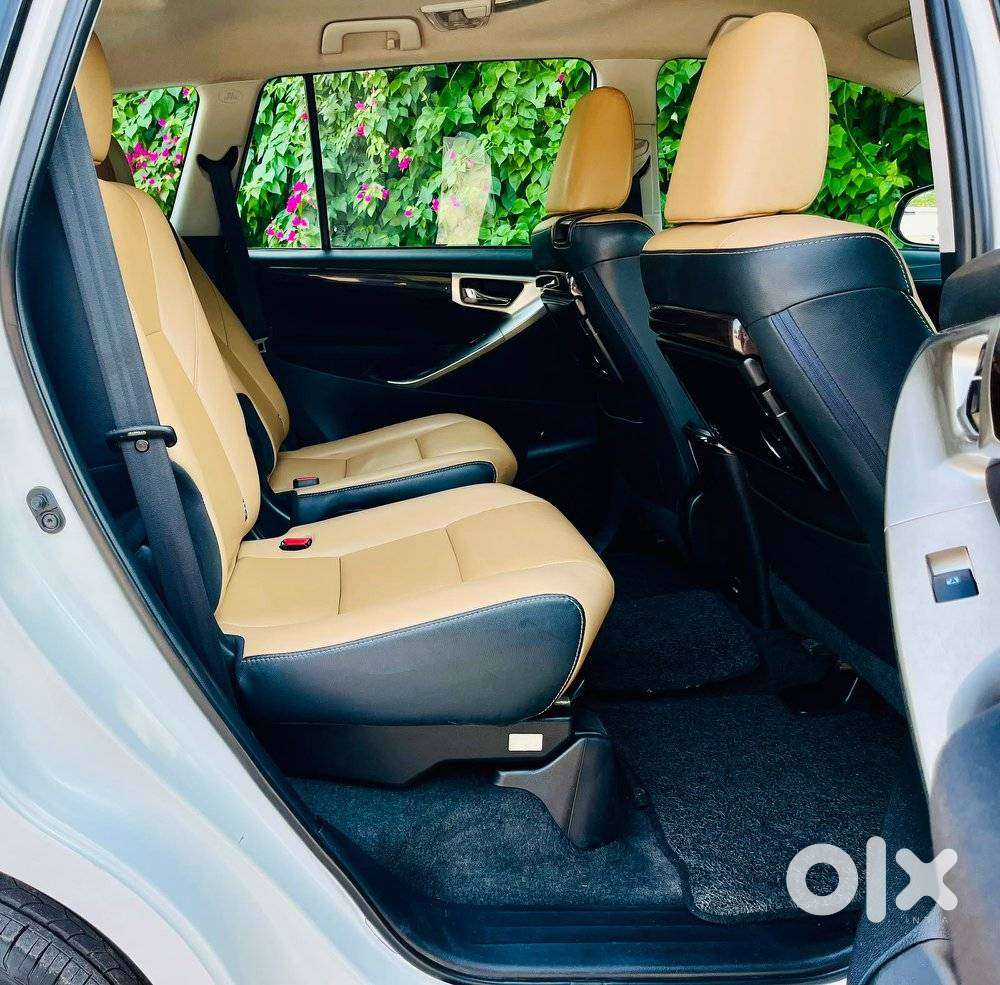 Toyota Innova Crysta Zx 2.4 Diesel 7 Seater, 2021, Diesel