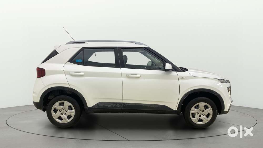 Hyundai Venue S, 2021, Petrol