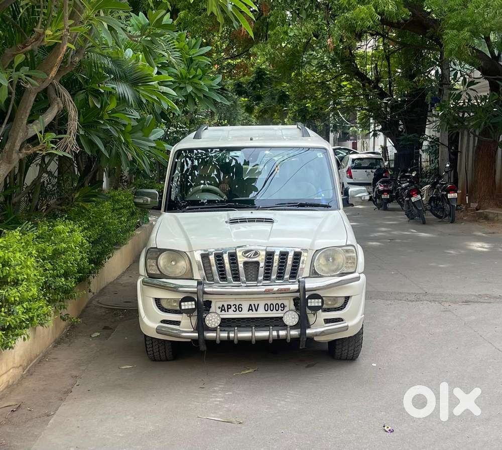 Mahindra Scorpio Vlx 2wd Airbag Bsiv, 2014, Diesel