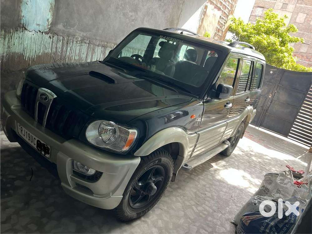 Mahindra Diesel Car 2006