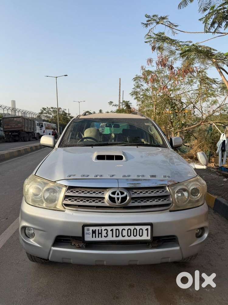 Toyota Fortuner 2010 With Vvip No