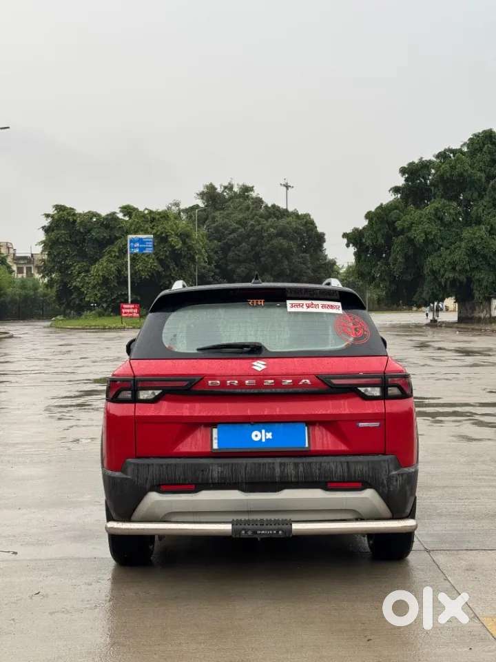 Maruti Suzuki Brezza 1.5 Zxi Smart Hybrid Dual Tone, 2022, Petrol