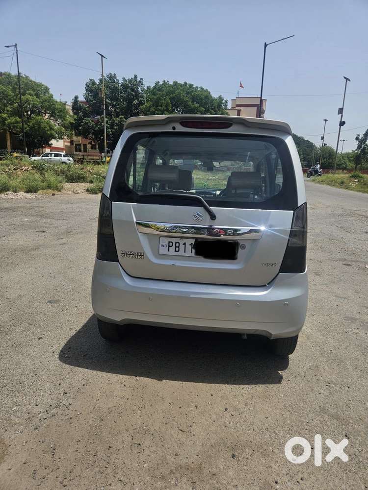 Maruti Suzuki Wagon R Stingray 1.0 Vxi Plus, 2018, Petrol