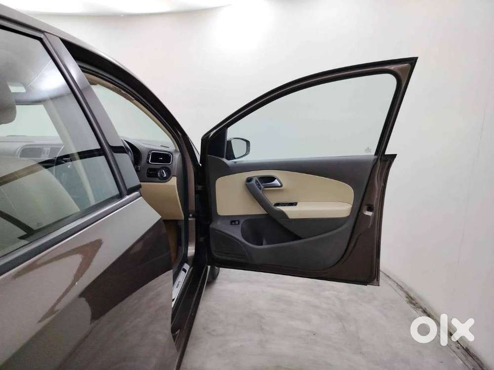 Well Maintained 2016 Volkswagen Vento 1.5l Highline Diesel Automatic