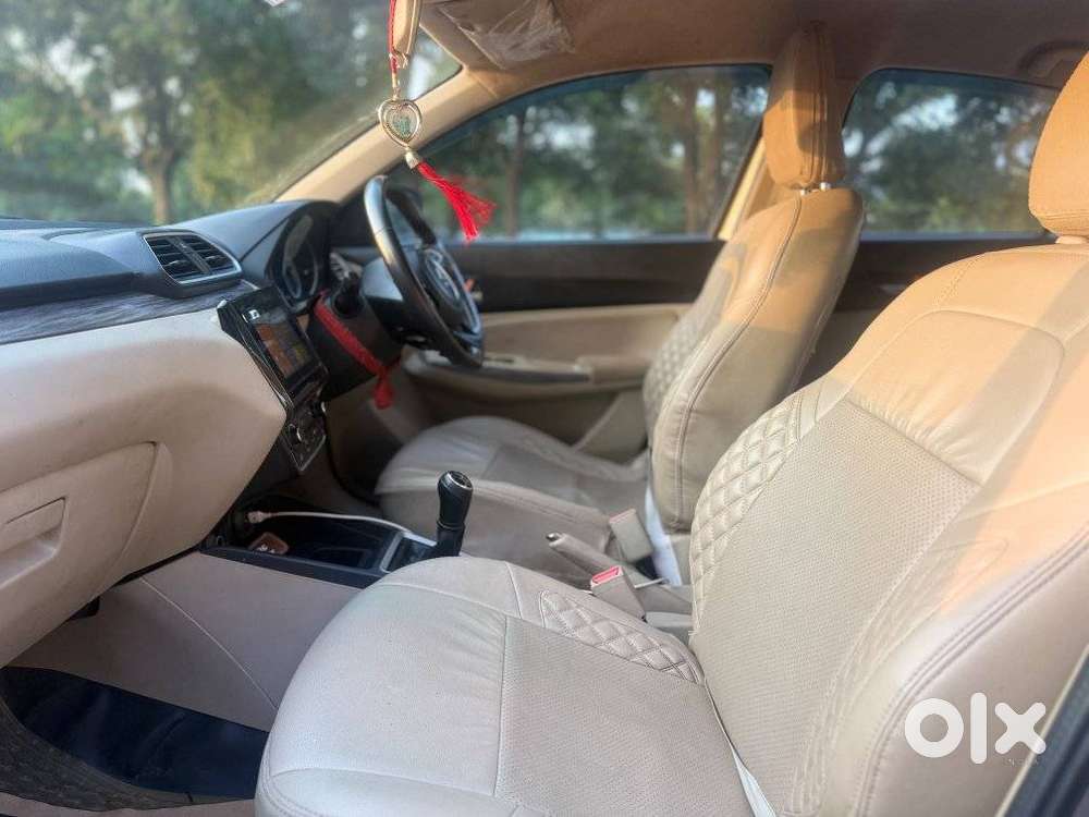 Maruti Suzuki Dzire 1.2 Zxi, 2022, Petrol