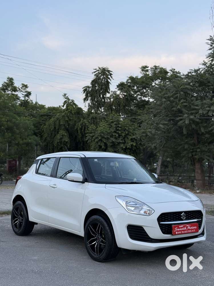 Maruti Suzuki Swift Vxi Optional, 2021, Petrol