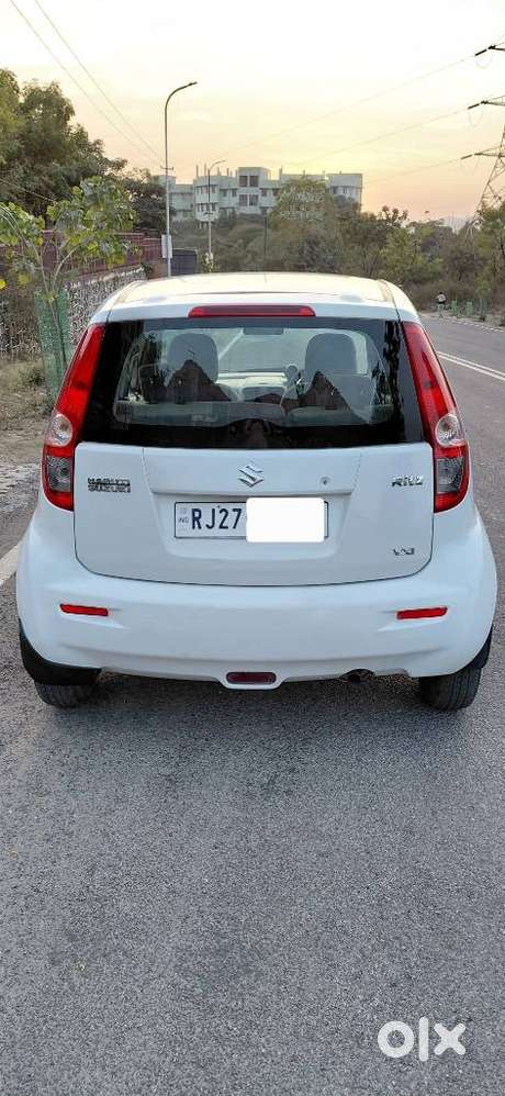 Maruti Suzuki Ritz Vxi, 2010, Petrol