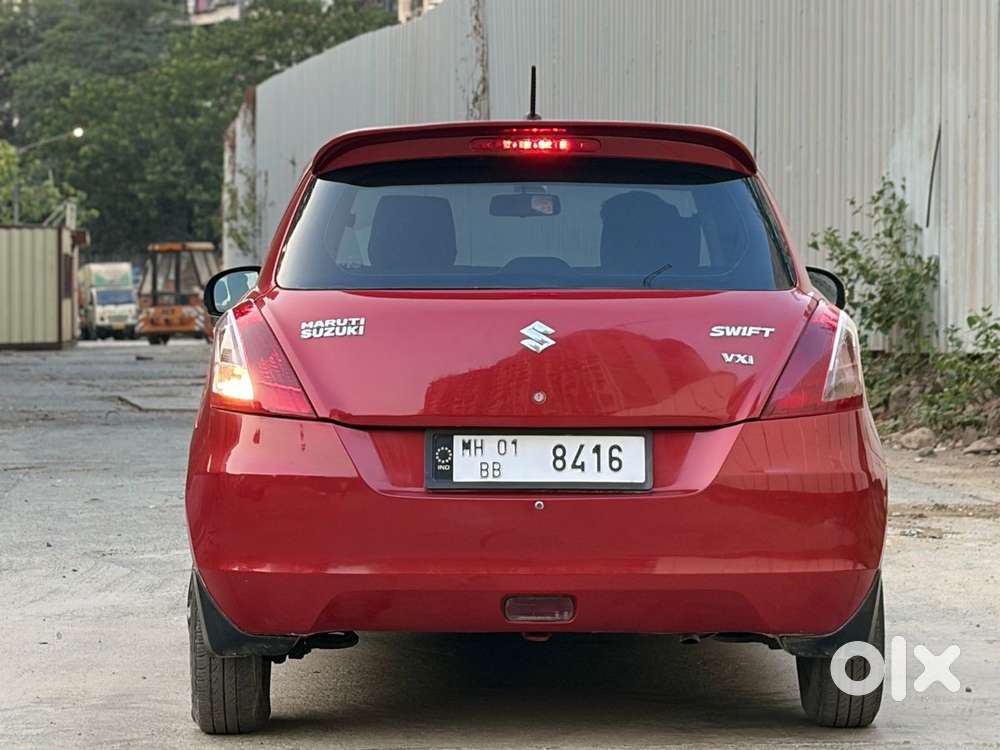 Maruti Suzuki Swift Vxi 1.2 Abs Bs-iv, 2012, Petrol