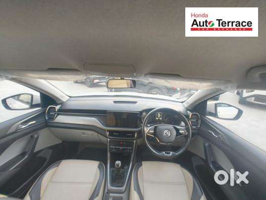Skoda Kushaq 1.0 Tsi Ambition, 2021, Petrol