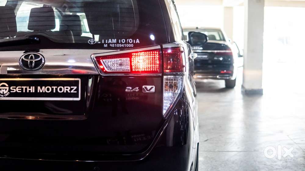 Toyota Innova Crysta