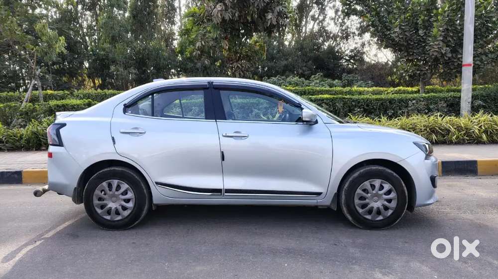 Maruti Suzuki Dzire Vxi 2025