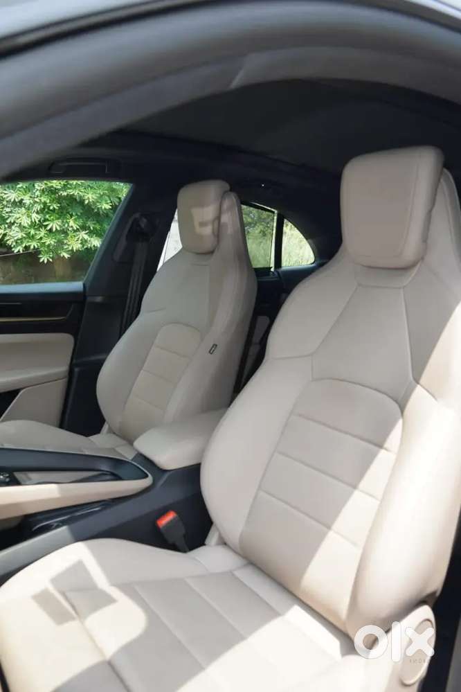 Porsche Macan Ev 4s  2025