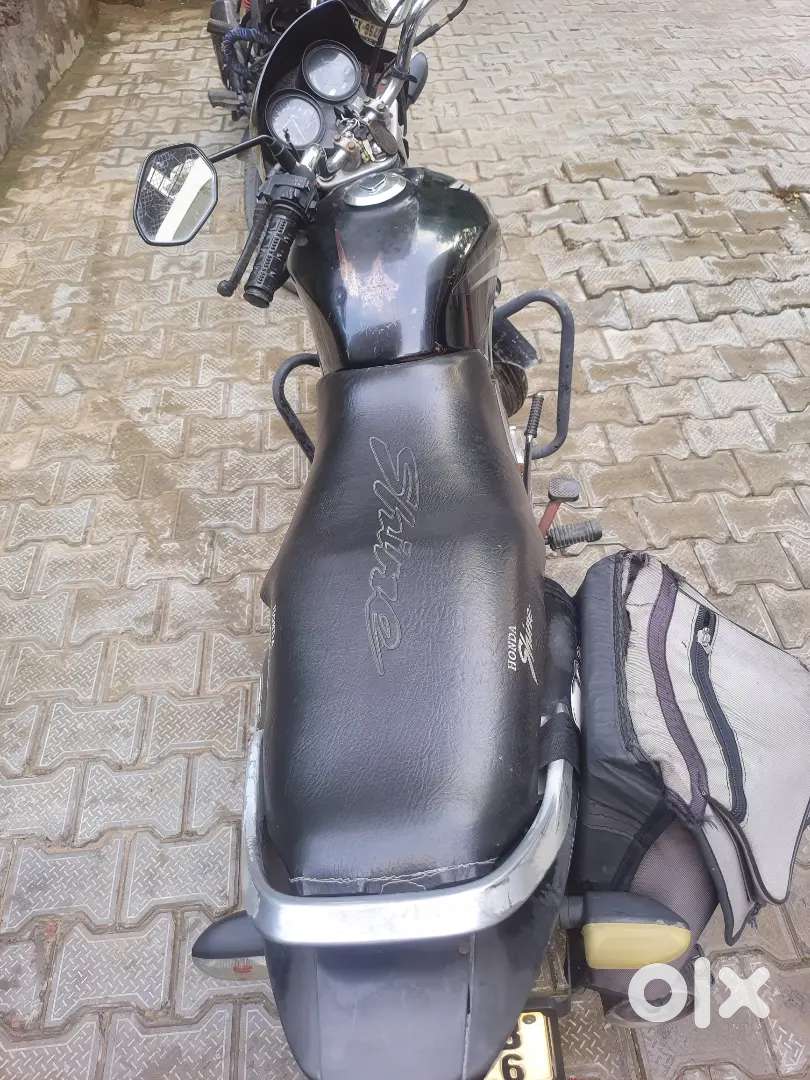 shine sports bike