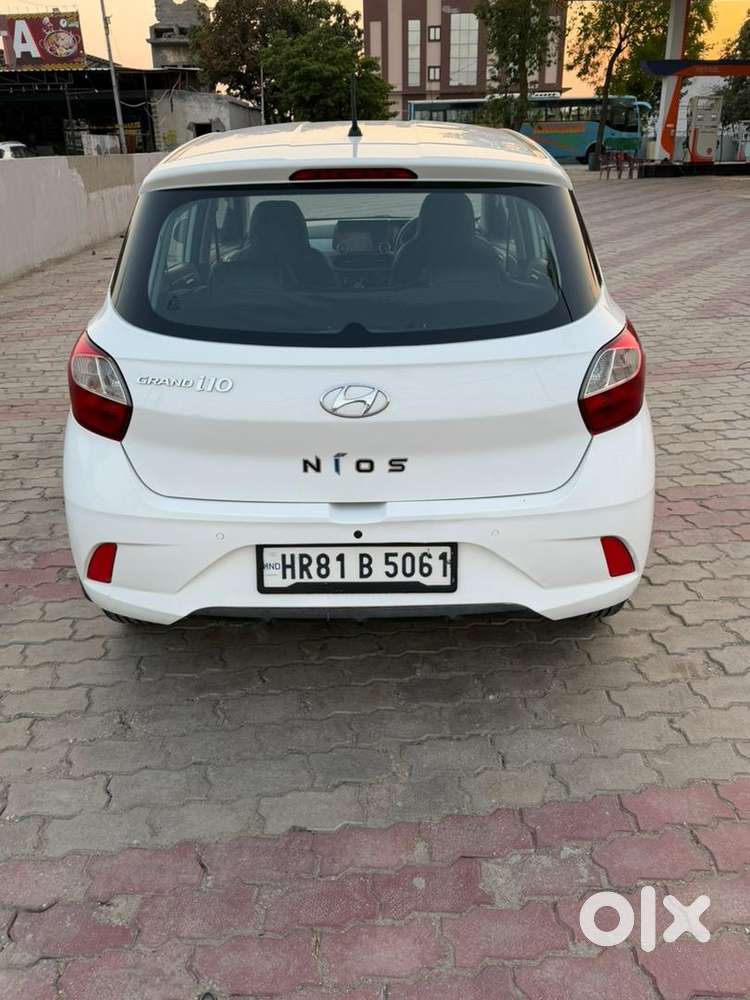Family Used Car New Condition