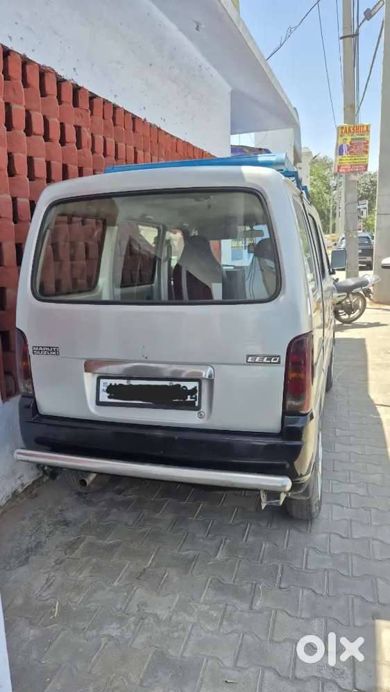 Maruti Suzuki Eeco 2016 Petrol Well Maintained