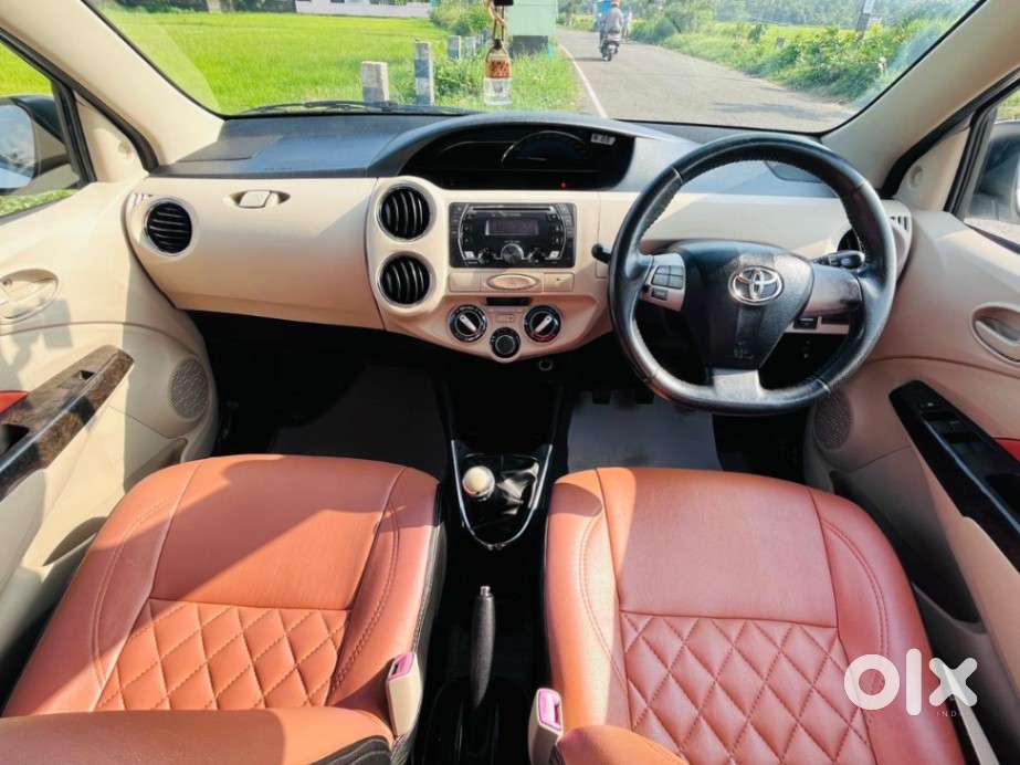 Toyota Etios 1.5 Vx, 2017, Petrol