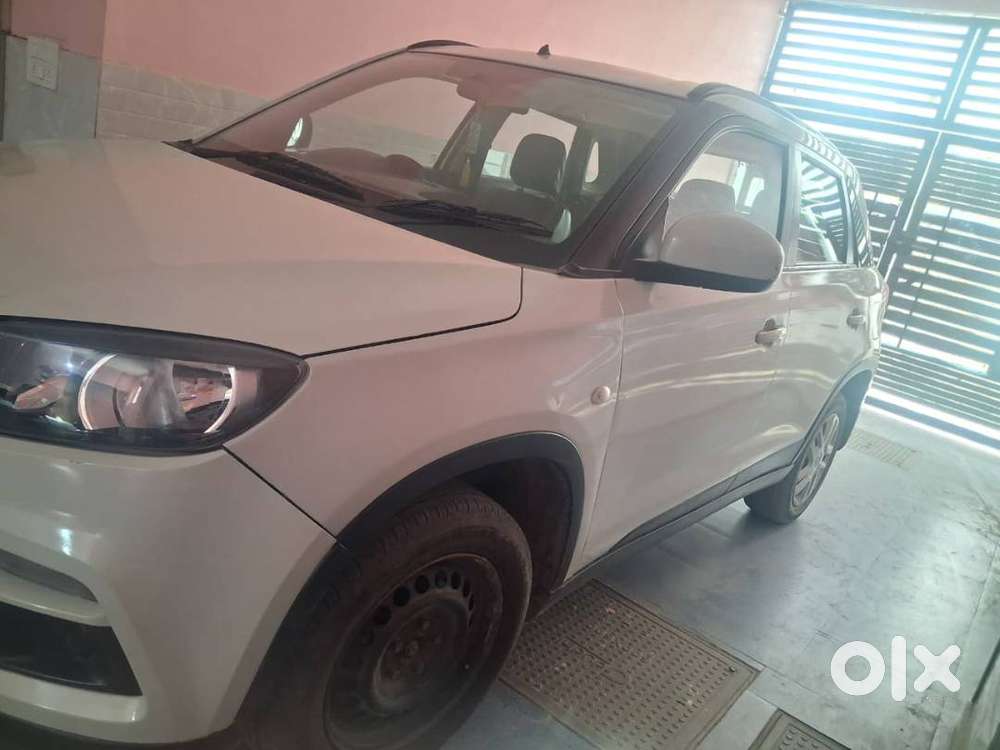 Maruti Suzuki Brezza 2017 Diesel Well Maintained