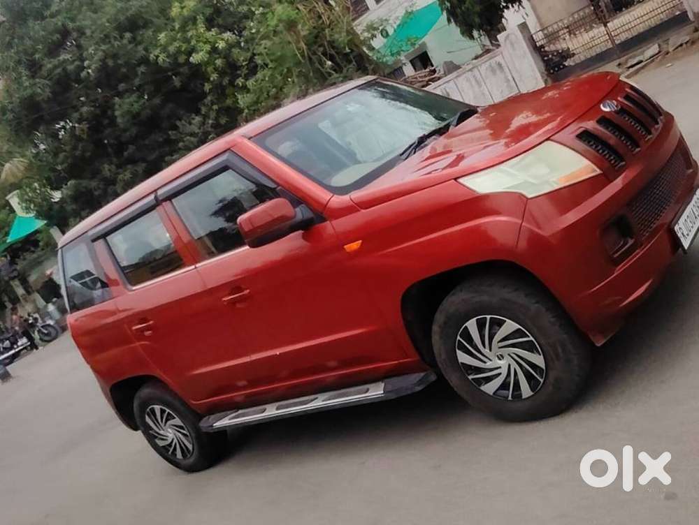 Mahindra Tuv 300 T4 Plus, 2015, Diesel