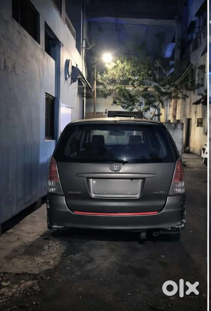 Toyota Innova 2009 Diesel Well Maintained